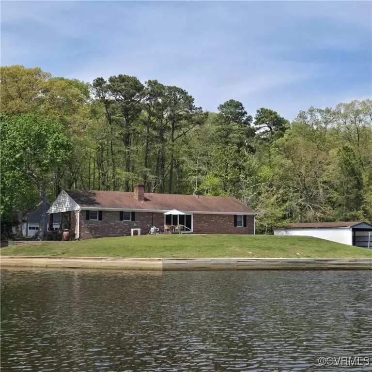 Heathsville, VA 22473,477 Wicomico Point RD