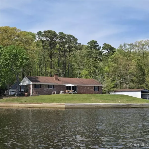 477 Wicomico Point RD, Heathsville, VA 22473