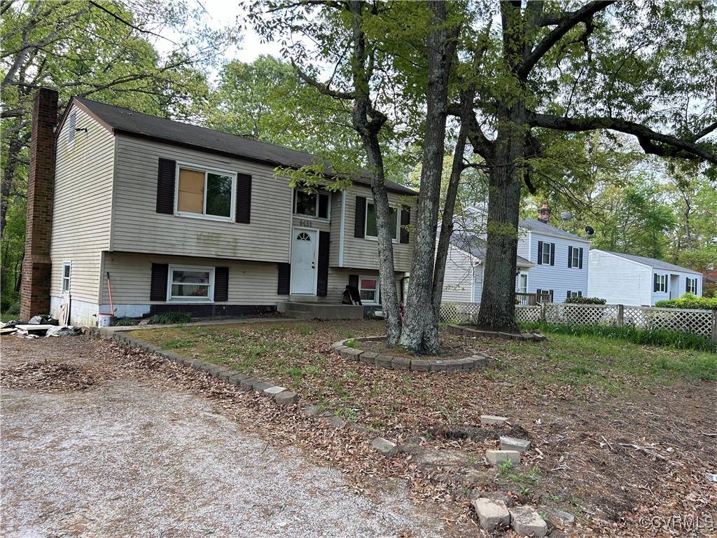 9431 Lost Forest DR, Chesterfield, VA 23237