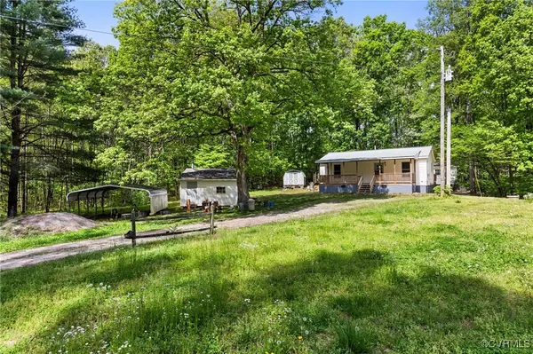 Cumberland, VA 23040,93 Goshen RD