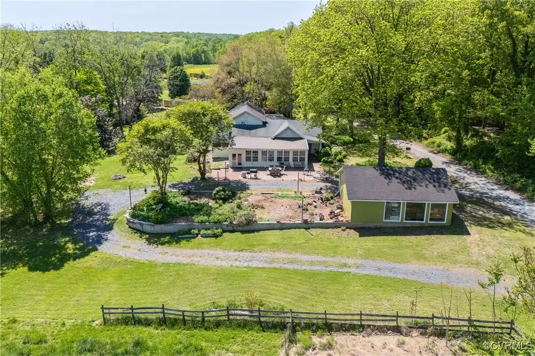 Cumberland, VA 23040,55 Clements RD