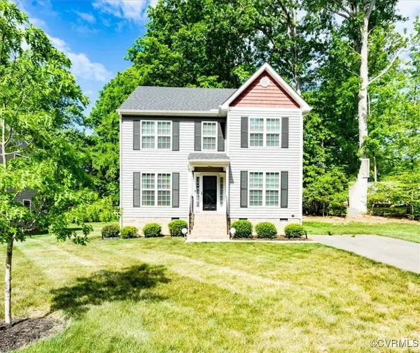 1424 Twilight LN, Midlothian, VA 23235