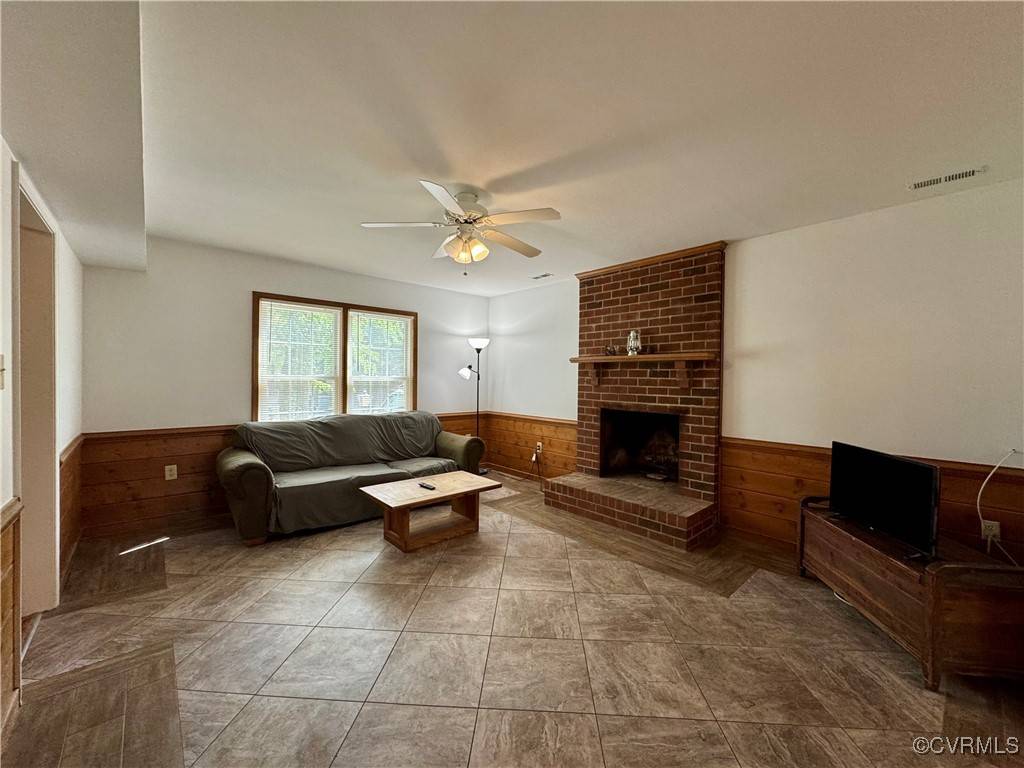 Glen Allen, VA 23060,2808 Lakewood RD