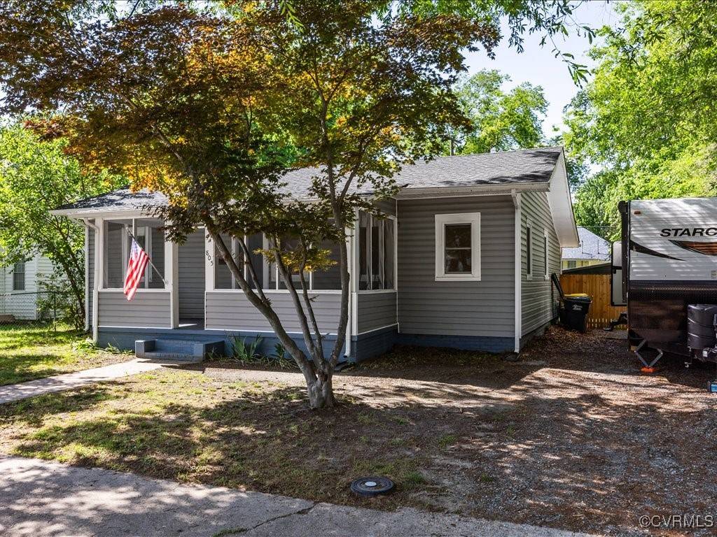 Hopewell, VA 23860,805 E Poythress ST