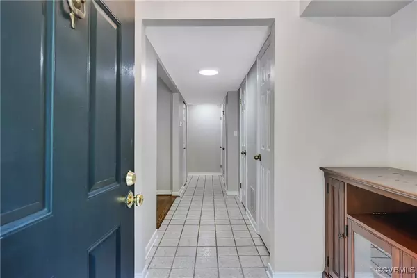 Glen Allen, VA 23060,4007 Bush Lake WAY