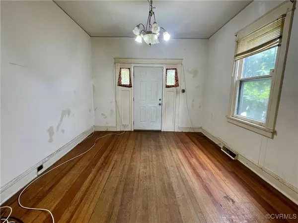 Richmond, VA 23231,5303 Parker ST