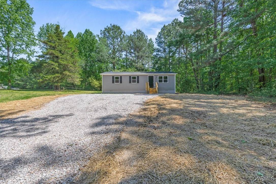 Ford, VA 23850,10614 White Oak RD