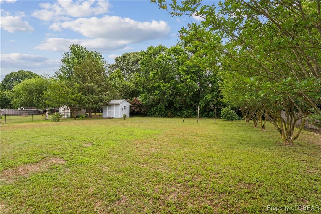 Gloucester Point, VA 23072,6724 Powhatan DR
