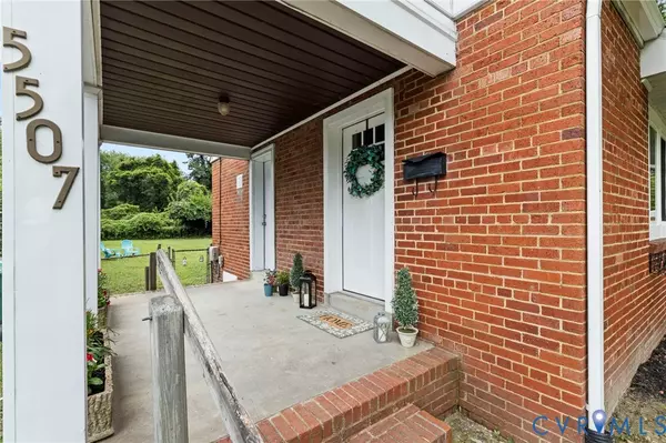 Henrico, VA 23228,5507 Woodrow TER