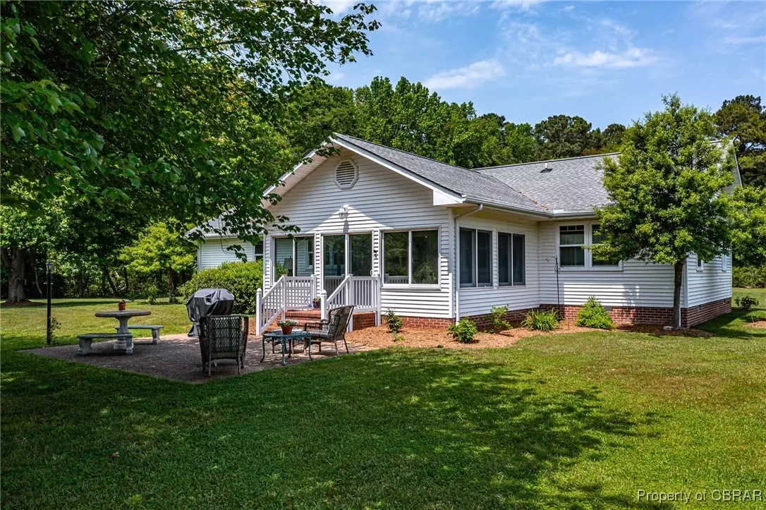 Kilmarnock, VA 22482,61 Comanchee Lane