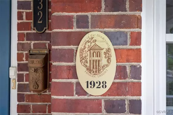 Richmond, VA 23221,3432 Hanover AVE