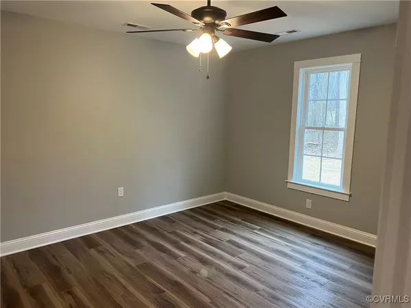 Dunnsville, VA 22454,1 Johnville RD