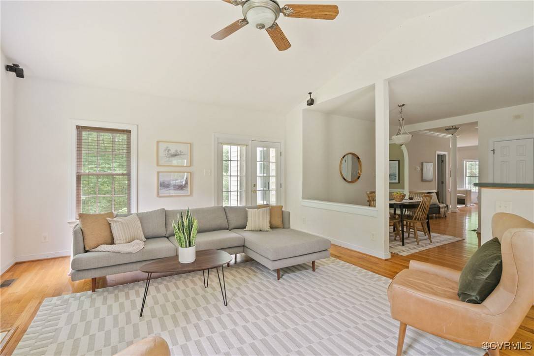 Louisa, VA 23093,4156 Royal Ridge CT