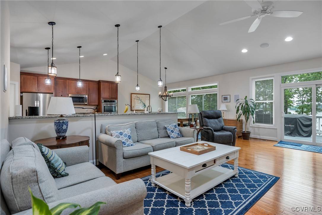Spotsylvania, VA 22551,13328 BLACK WALNUT LN