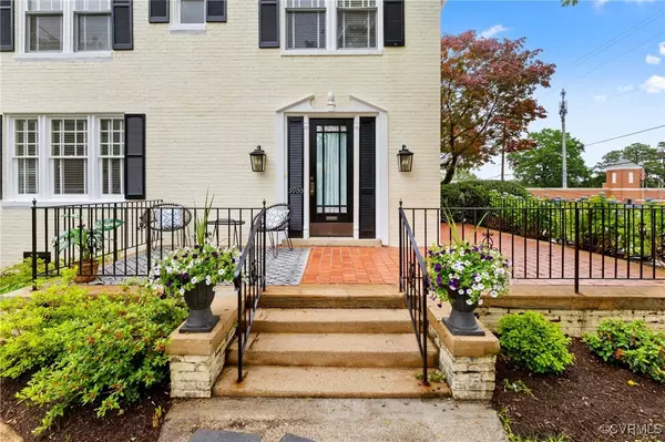 Richmond, VA 23226,5900 Grove AVE