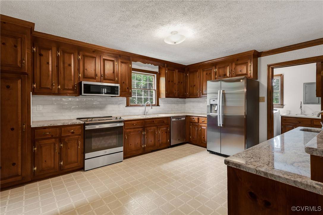 Mechanicsville, VA 23111,8120 S Mayfield LN