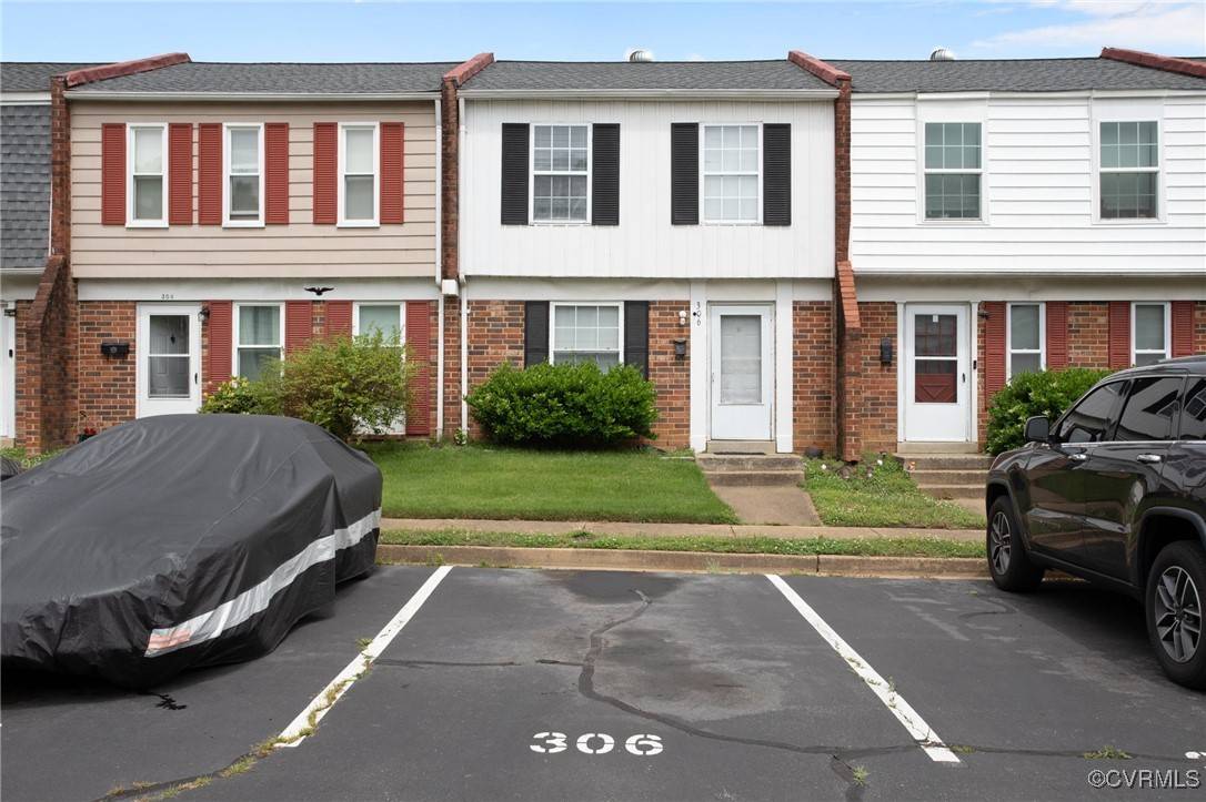 Henrico, VA 23075,306 Bernie CT