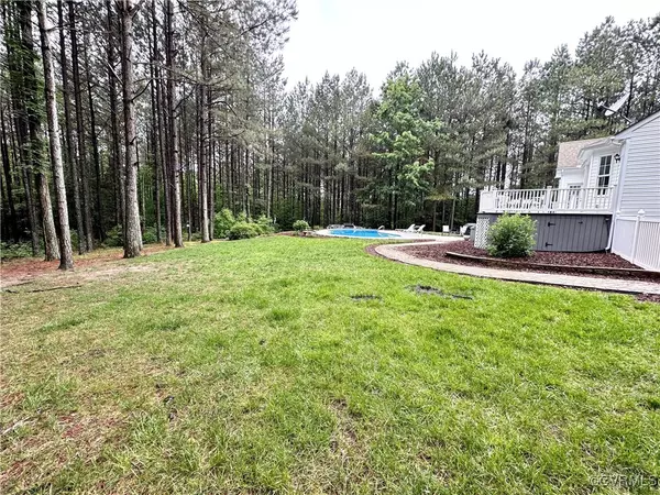 Moseley, VA 23120,9010 Beaver Bridge RD