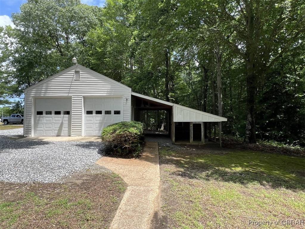 Locust Hill, VA 23092,398 Philpot RD