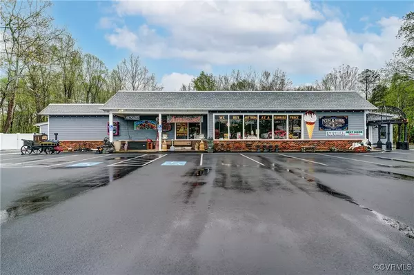Montross, VA 22520,15268 Kings HWY