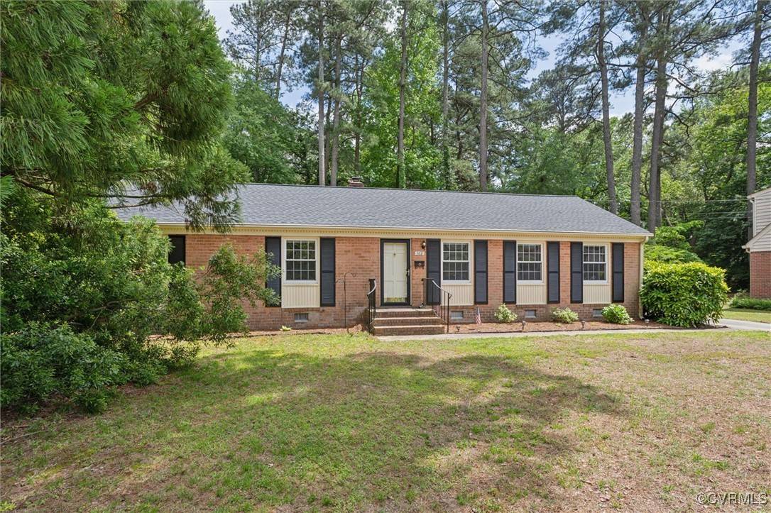 102 Thomas Nelson LN, Williamsburg, VA 23185