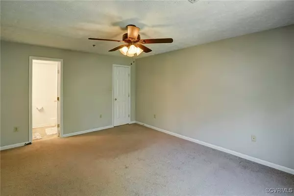 10205 Wolfe Manor CT #1012, Glen Allen, VA 23060