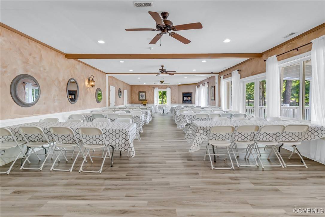 Callao, VA 22435,226 VILLAGE GREEN