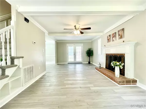 Chester, VA 23831,10700 Belvoir RD