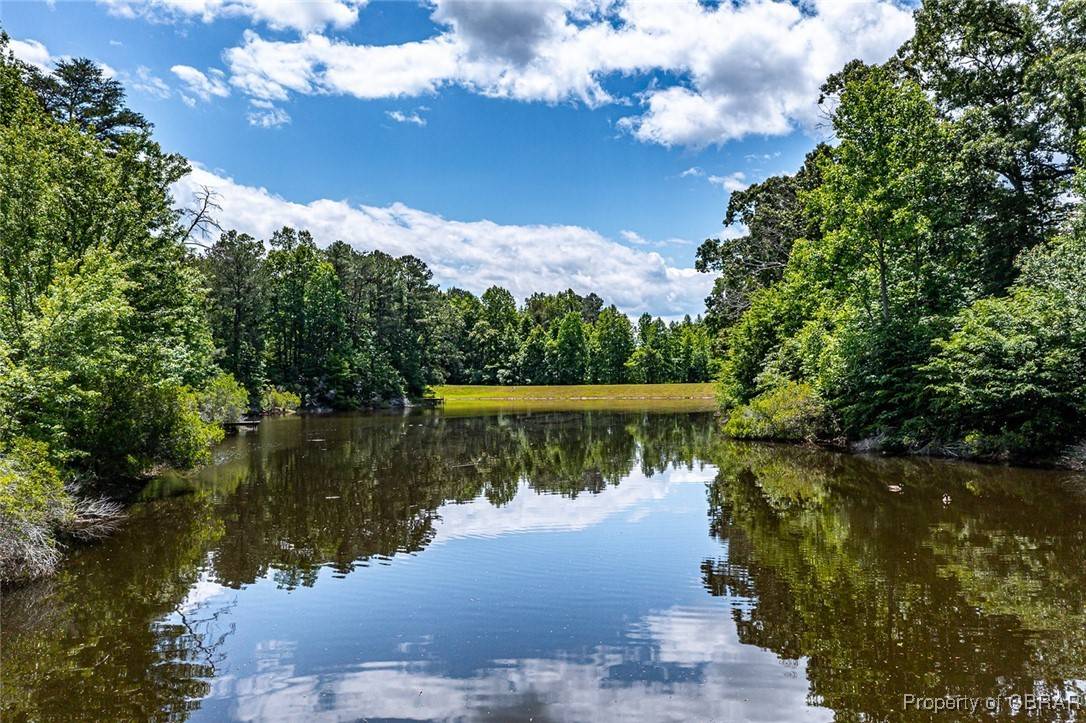 Heathsville, VA 22473,647 Lakeview DR