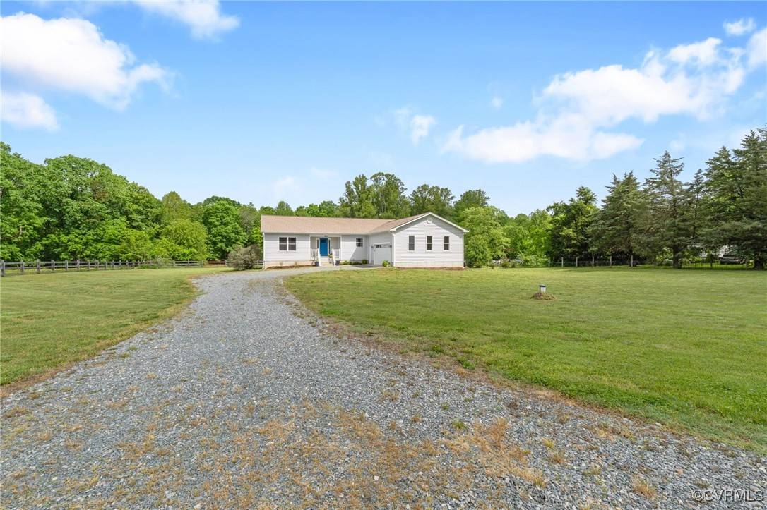 10835 Shannon Hill RD, Louisa, VA 23093