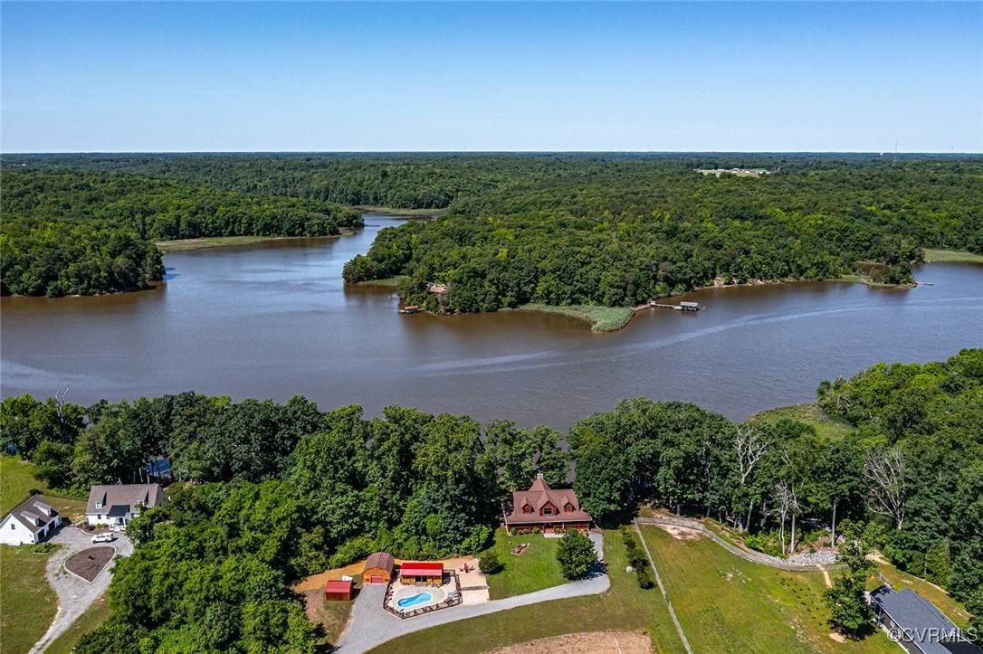 Montross, VA 22520,275 Scenic DR