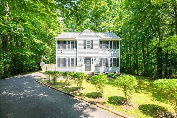 4558 Leakes Mill DR, Gum Spring, VA 23065
