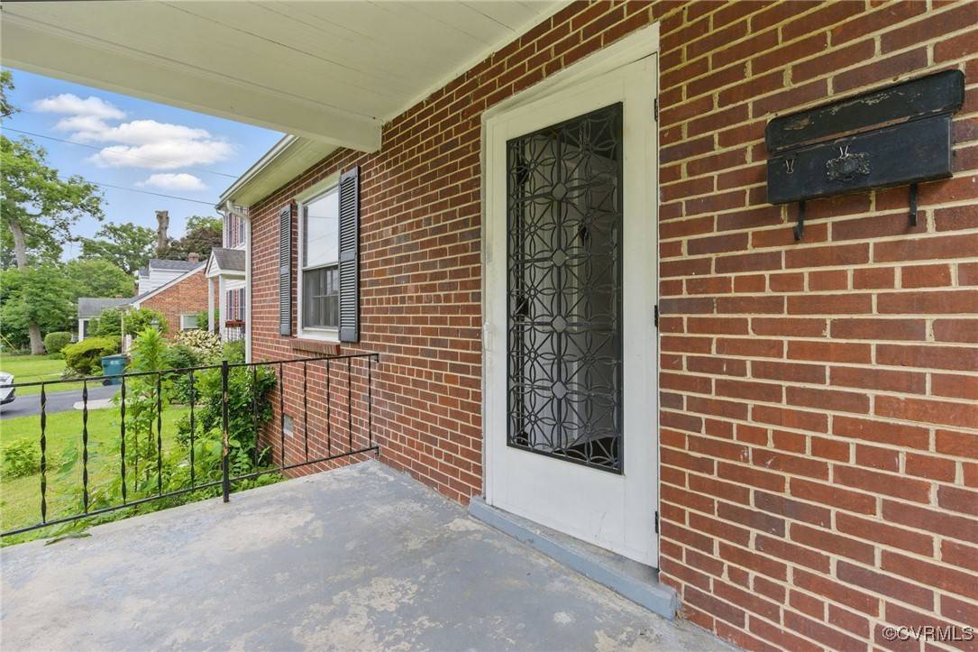 Henrico, VA 23228,2117 Oakwood LN