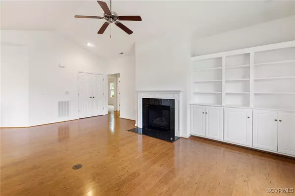 North Chesterfield, VA 23236,307 Kernel CT