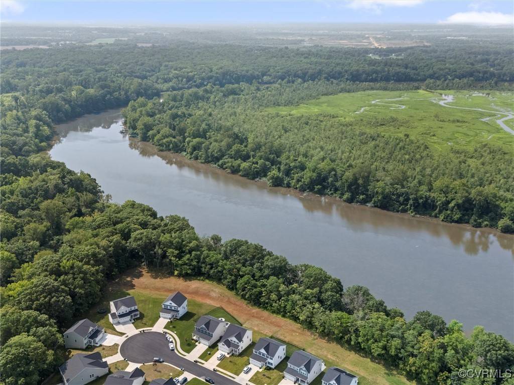 King George, VA 22485,7009 Hawkeye DR
