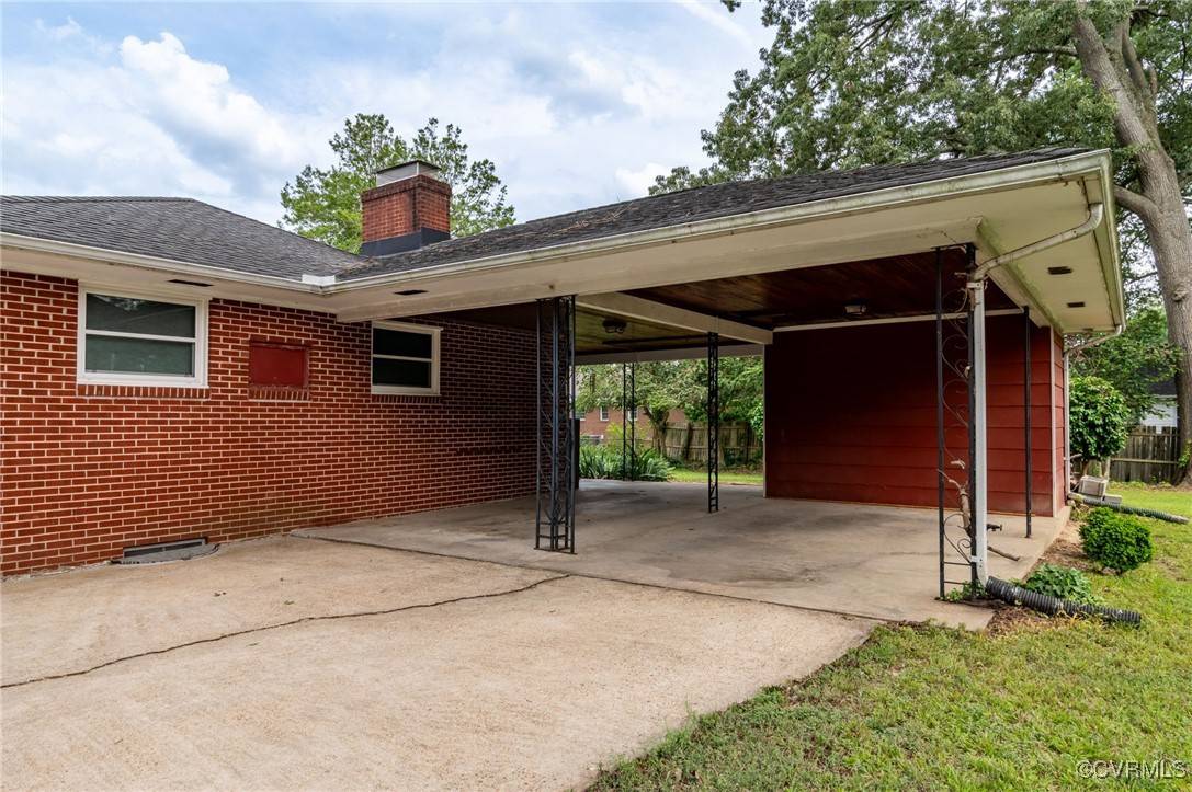 Hopewell, VA 23860,3304 Walnut ST