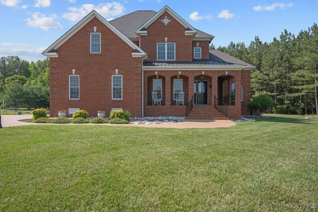 12316 Traylor Field LN, Ashland, VA 23005