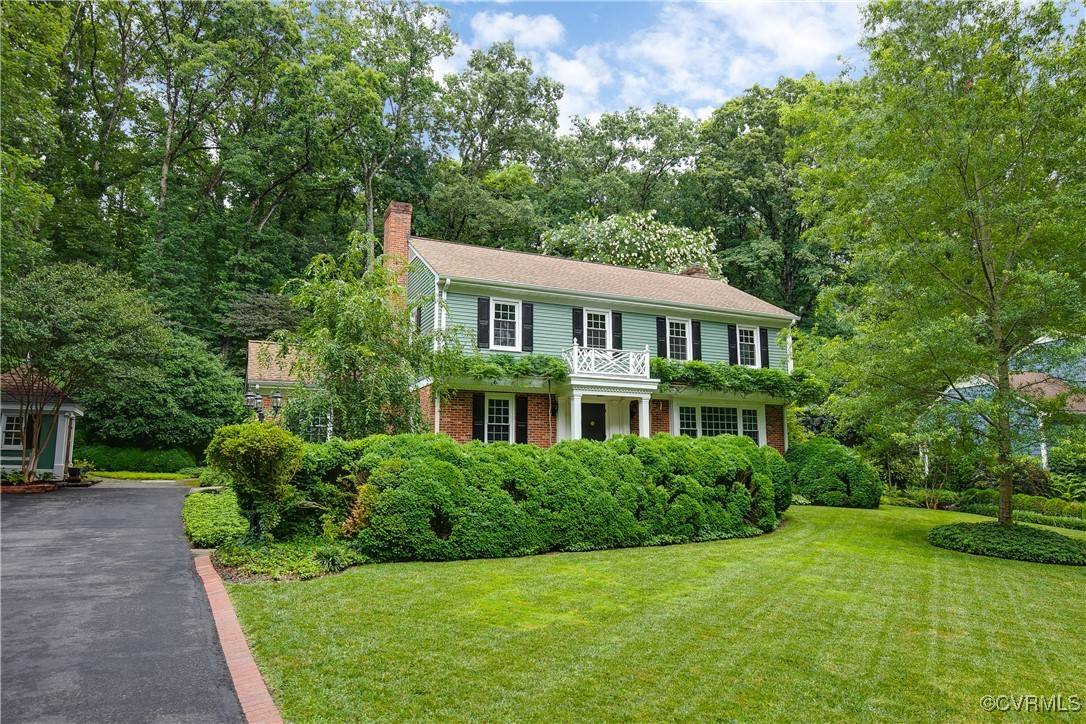 2017 Lancashire DR, North Chesterfield, VA 23235