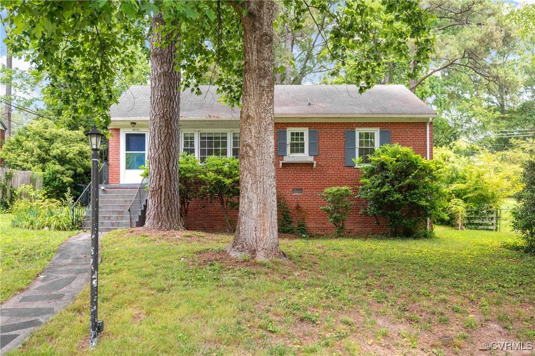 Henrico, VA 23229,8516 Rolando DR