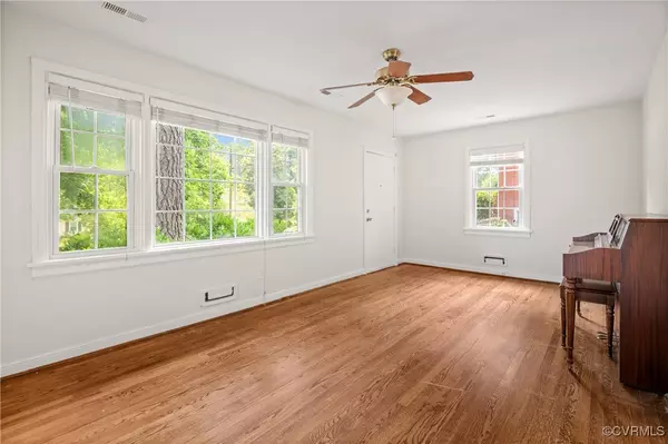 Henrico, VA 23229,8516 Rolando DR