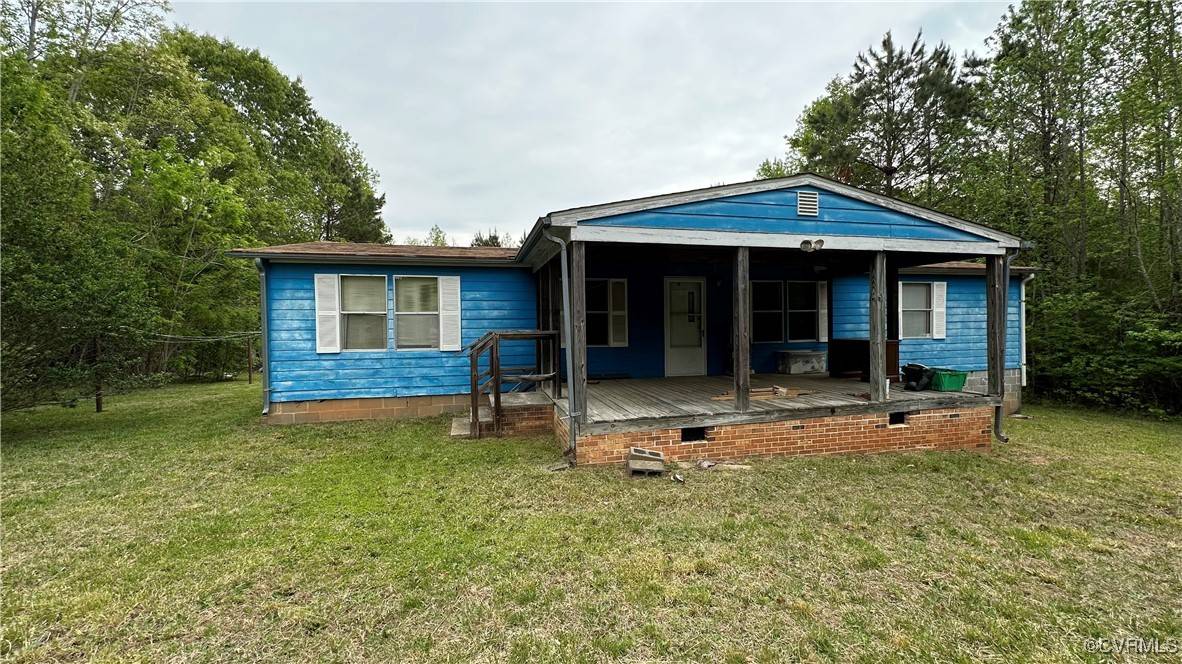 6804 Hungarytown RD, Blackstone, VA 23824