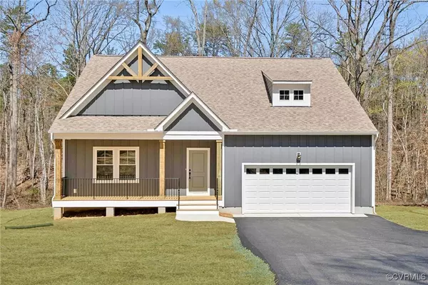 201 Zion Manor RD, Louisa, VA 22942