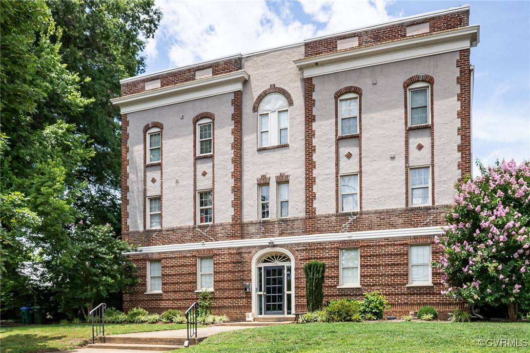 1112 Roseneath RD #U1, Richmond, VA 23230