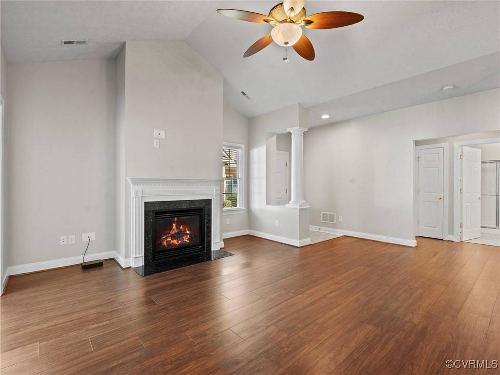 Midlothian, VA 23114,445 Dunlin CT