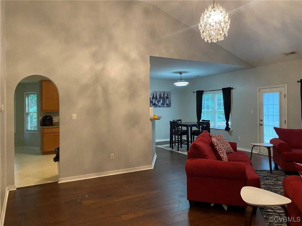 Sandston, VA 23150,2007 Chartwood LN
