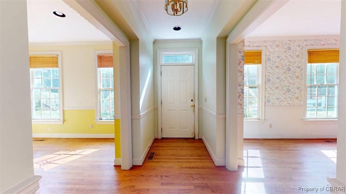 Williamsburg, VA 23188,105 Dogleg DR