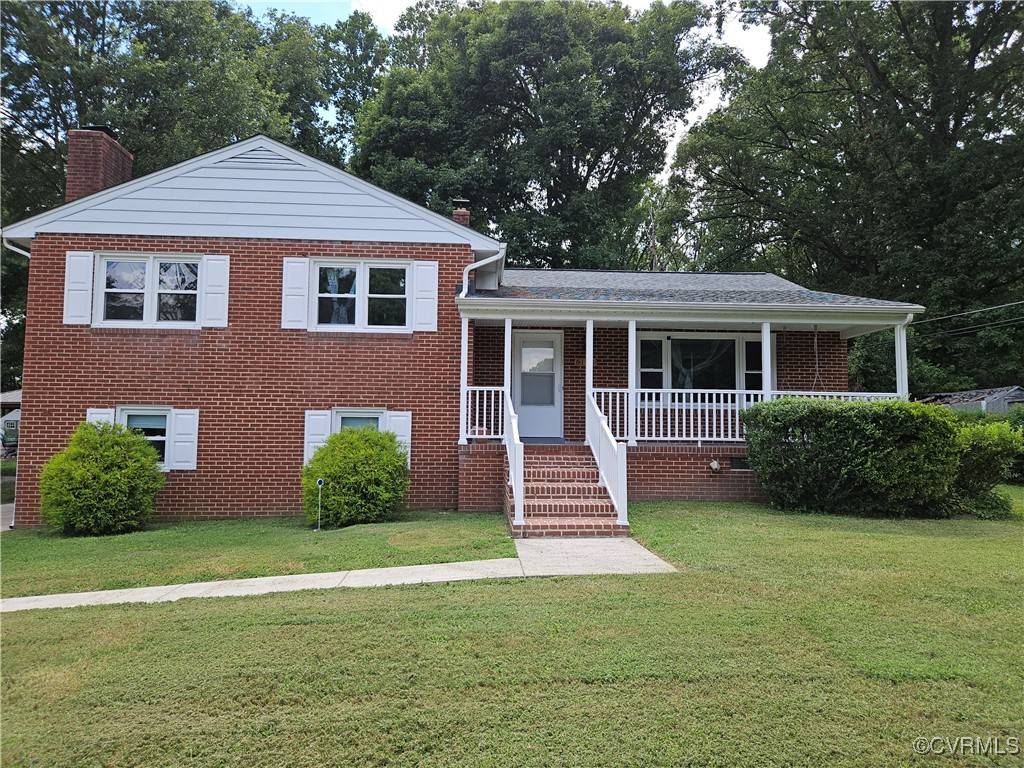 8108 Bowers LN, Mechanicsville, VA 23227