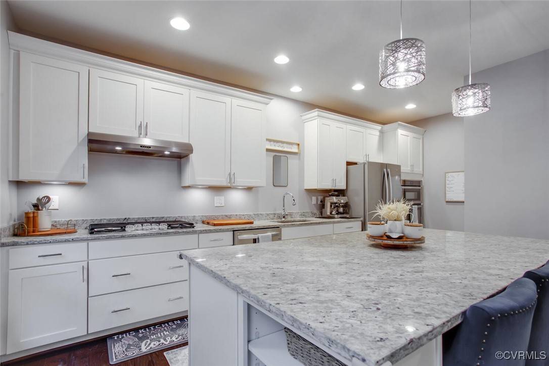 Alexandria, VA 22304,447 Nottoway WALK