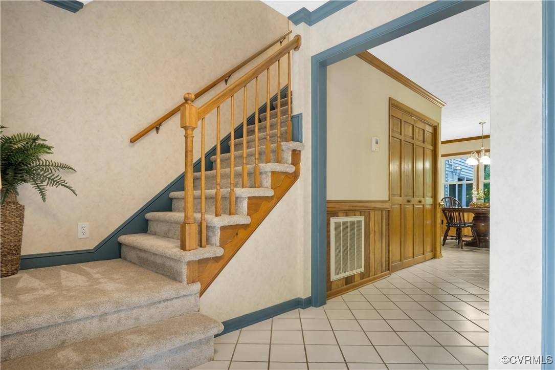 Williamsburg, VA 23185,2801 Starling DR