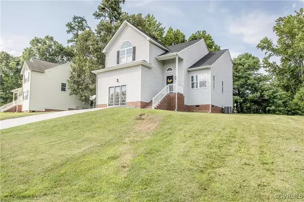 Chester, VA 23831,13637 Laketree DR